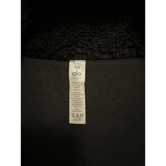 [SOLD] Foxy Sherpa Jacket Fleece Black XS - Picture 4 of 6